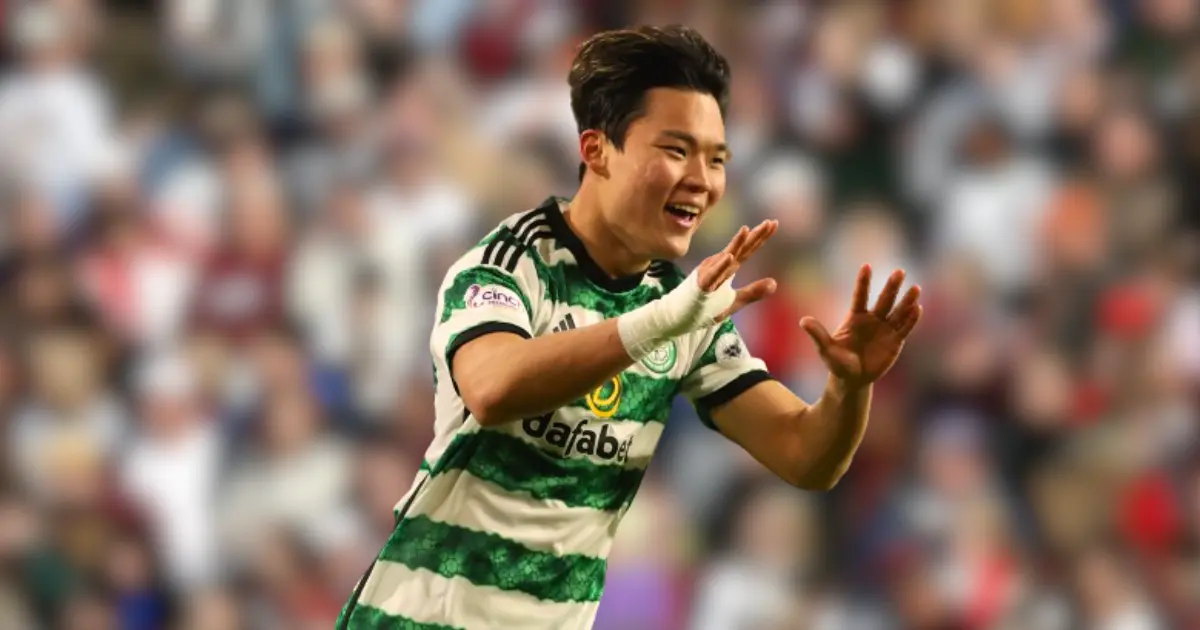 GLASGOW, SCOTLAND - DECEMBER 06: Oh Hyeongyu of Celtic celebrates scoring his team's fourth goal during the Cinch Scottish Premiership match between Celtic FC and Hibernian FC at Celtic Park Stadium on December 06, 2023 in Glasgow, Scotland.